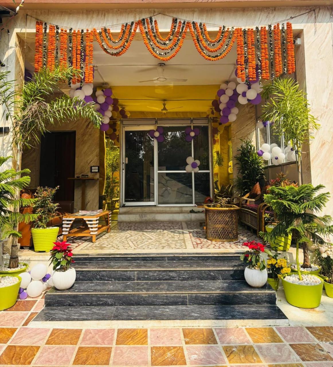 The Ginger Inn Bhubaneswar Exterior photo